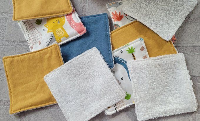 Panier + 10 lingettes démaquillantes « MARBY »
